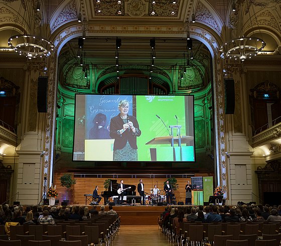 MEd Absolvent*innen 2021