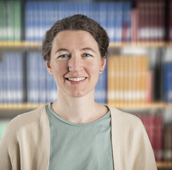 Frau  Jutta Bedehäsing