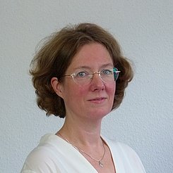 Frau Dr. Stefanie Krivsky-Velten